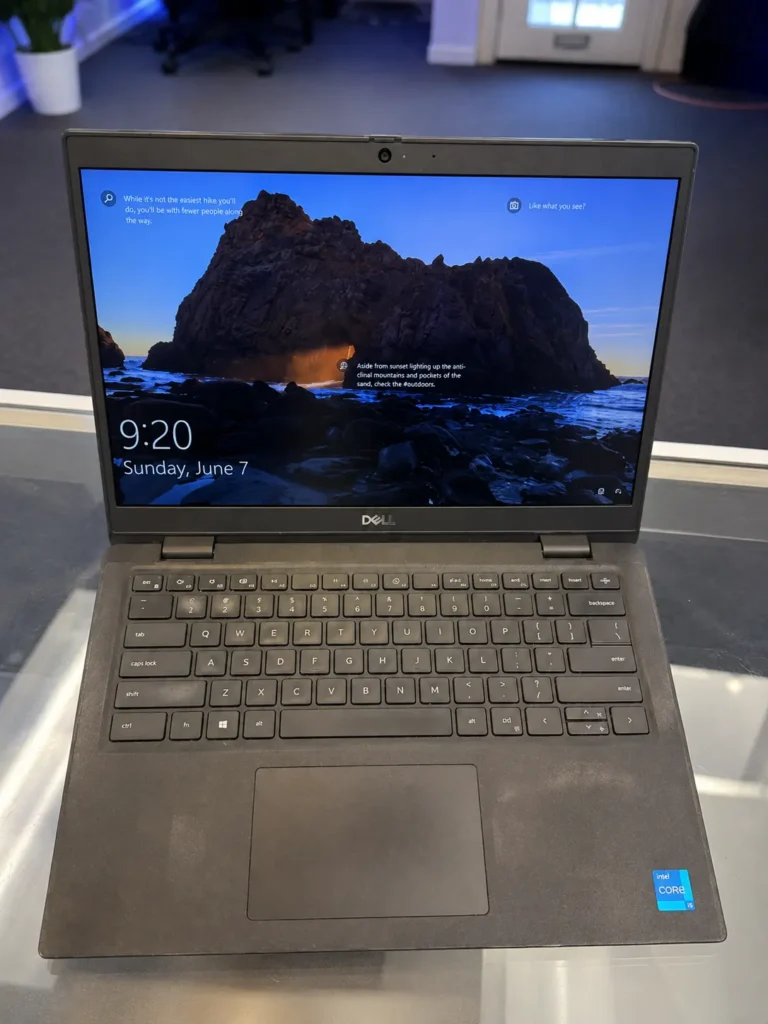 Dell Latitude 3420, photo 1